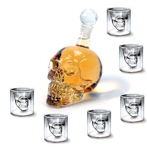 Amzdeal Set di 1 Bottiglia?350ML?+ 6 Bicchieri (75ML) a Forma Skull Head / Teschio in Vetro per Liquori, Birra, Vino o Bevande Analcoliche